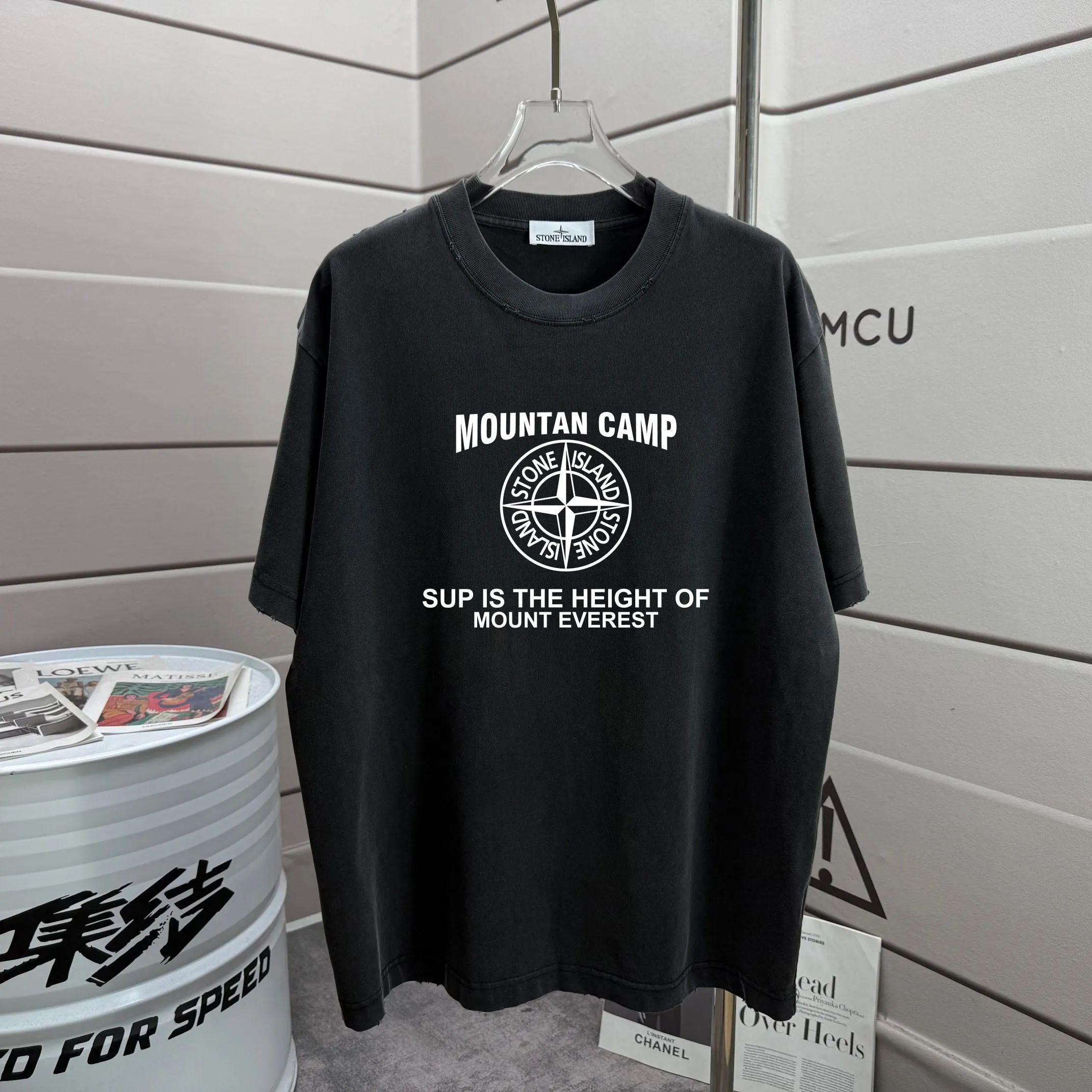 P160 Ston* islan* 石*岛 2025 autumn and winter new style, washed and worn 320g round neck short-sleeved tee, loose version for men and women, color: washed black, washed white, washed gray, washed brown gray Size: S M L XL XXL Size: S (90-130 catties) M (120-150 catties) L (140-165 catties) (160-180 catties) XXL (180-210 catties)